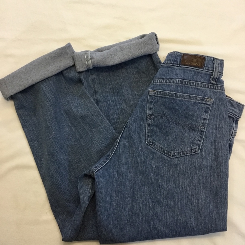 Lee high waisted relaxed straight leg mom jeans